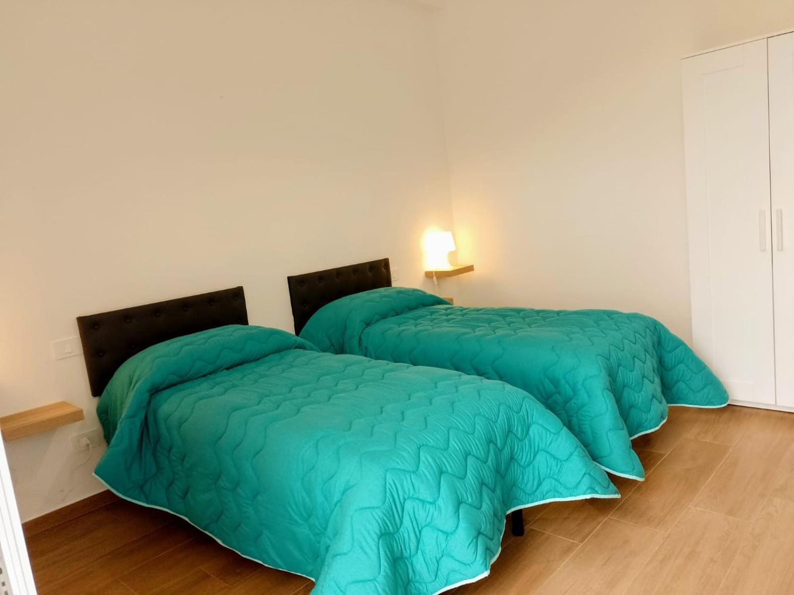 Granatelli Holiday Home Altavilla Milicia Exterior photo